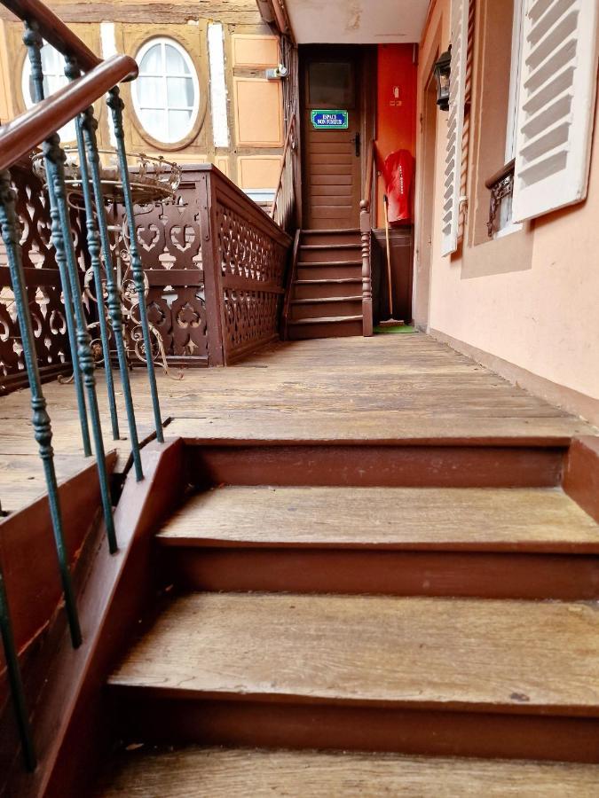 Chez Cecile Bed And Breakfast Chez Le Vigneron Colmar Exterior foto